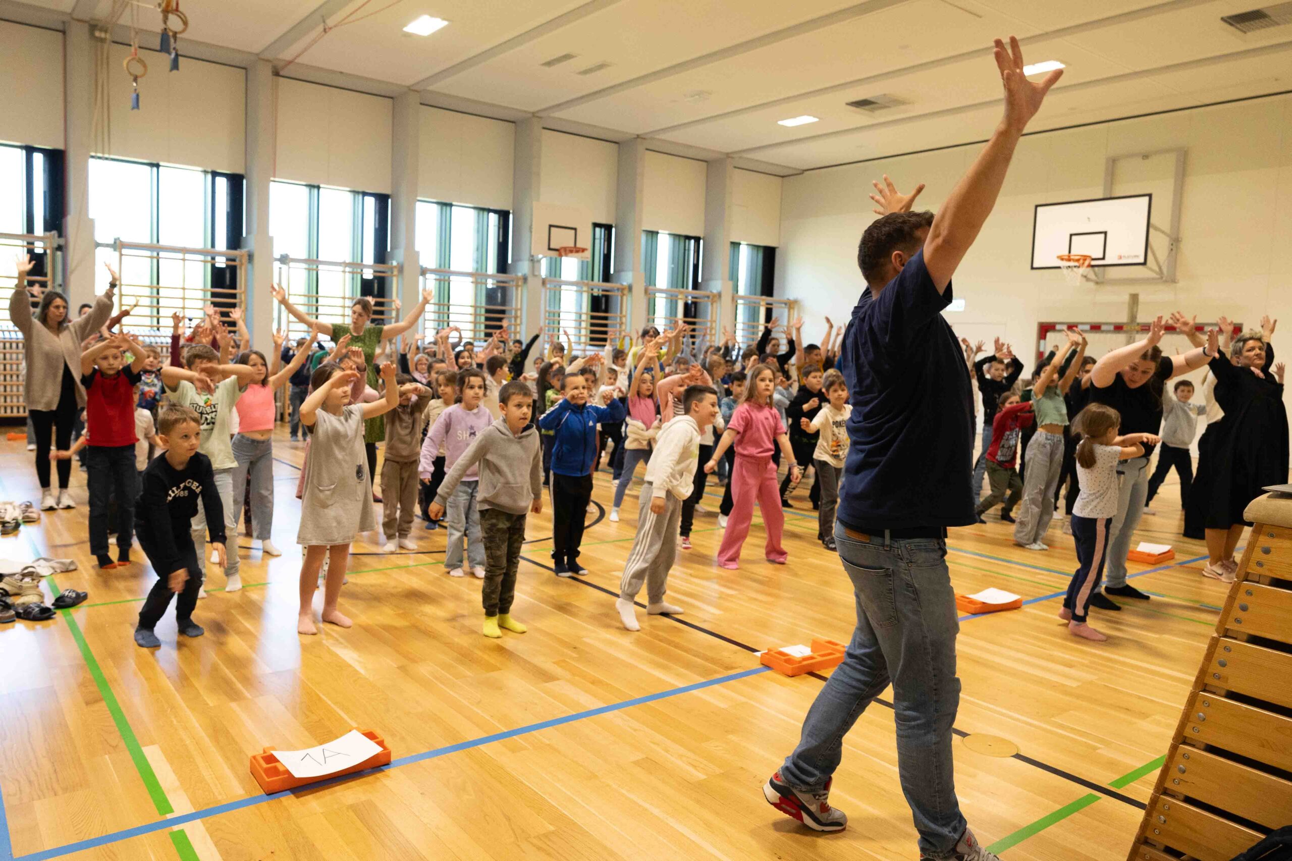 Wenn eine ganze Schule tanzt